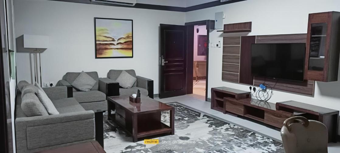Niyaf Hotel Appartments Khamis Mushait Exterior photo