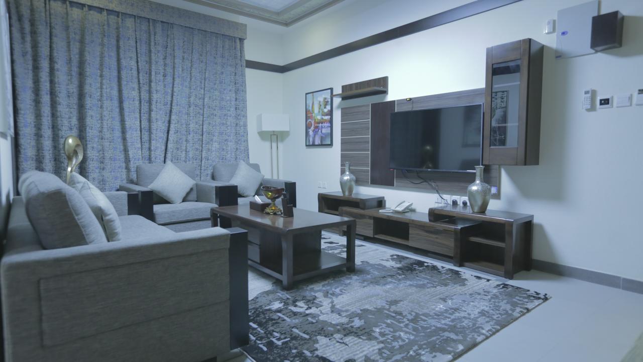 Niyaf Hotel Appartments Khamis Mushait Exterior photo